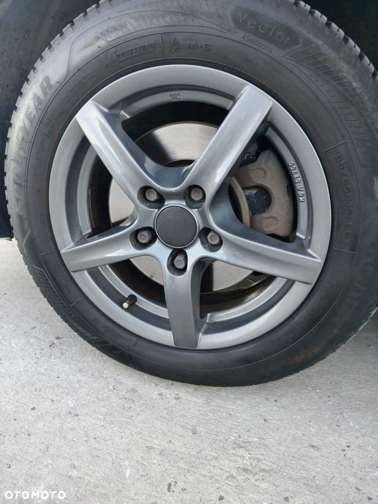 Hyundai i30 - 22