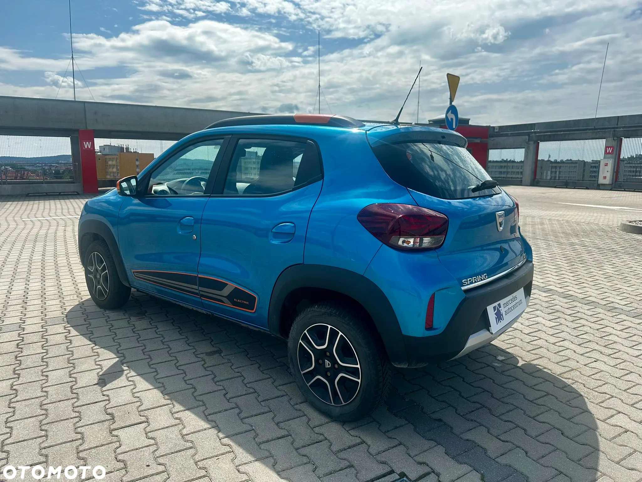 Dacia Spring 27.4kWh Comfort Plus - 10