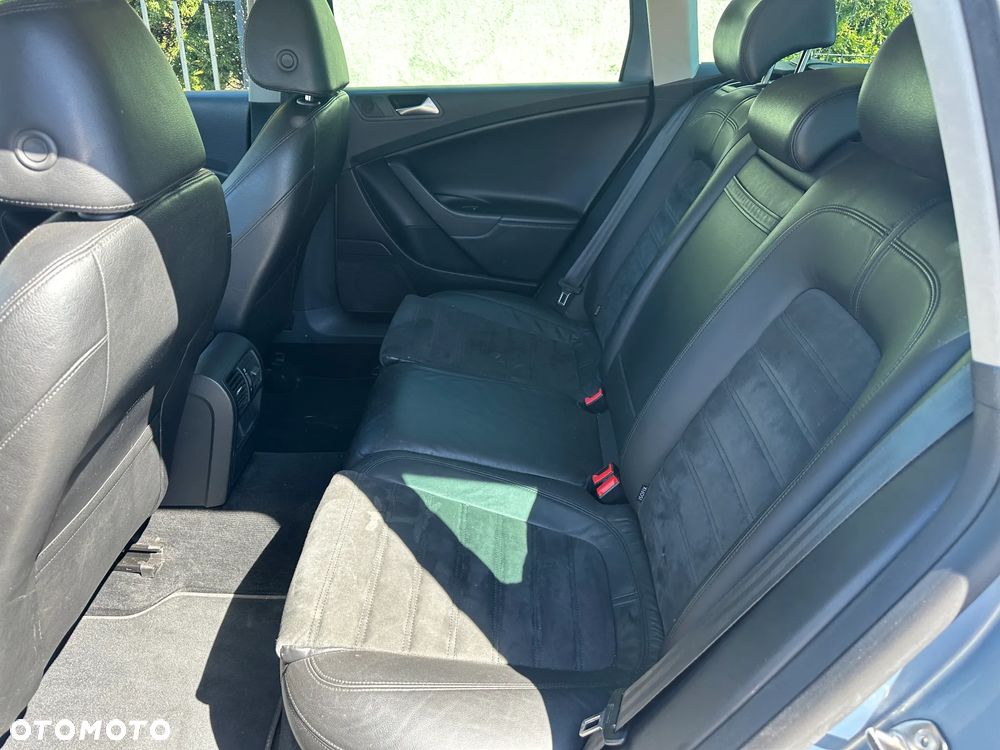 Volkswagen Passat 1.8 TSI Exclusive - 6
