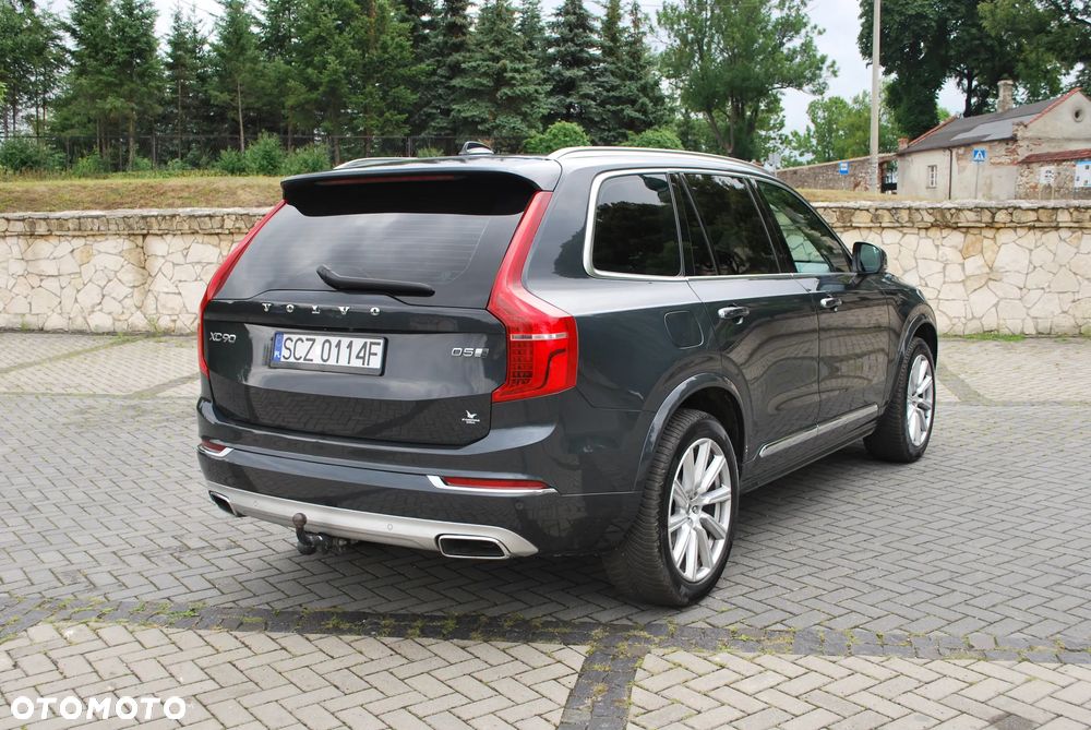 Volvo XC 90 D5 AWD Inscription 7os - 34