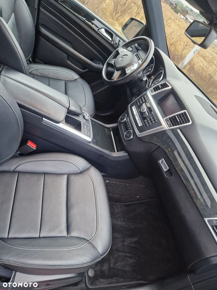 Mercedes-Benz ML 350 BlueTEC 4MATIC 7G-TRONIC - 16