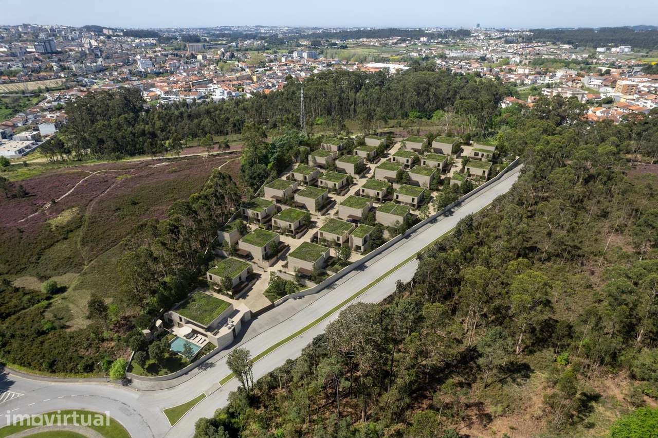 Moradia T2 Nova | Condomínio Privado com Piscina - Grande imagem: 4/5
