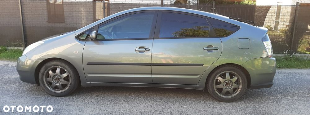 Toyota Prius 1.5 VVT-i Sol - 9