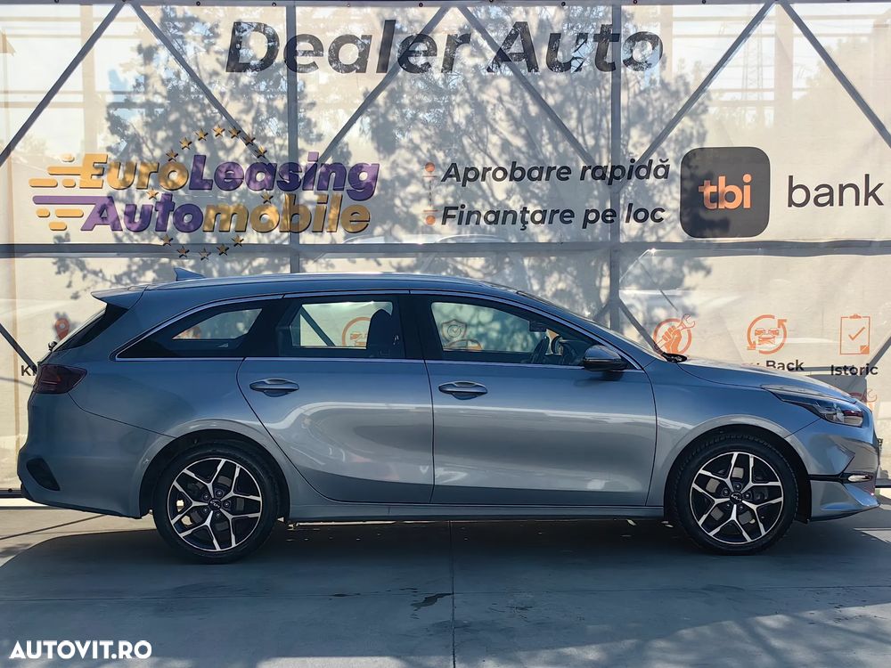 Kia Ceed 1.6 CRDi (48V Mild-Hybrid) DCT7 Spirit - 12