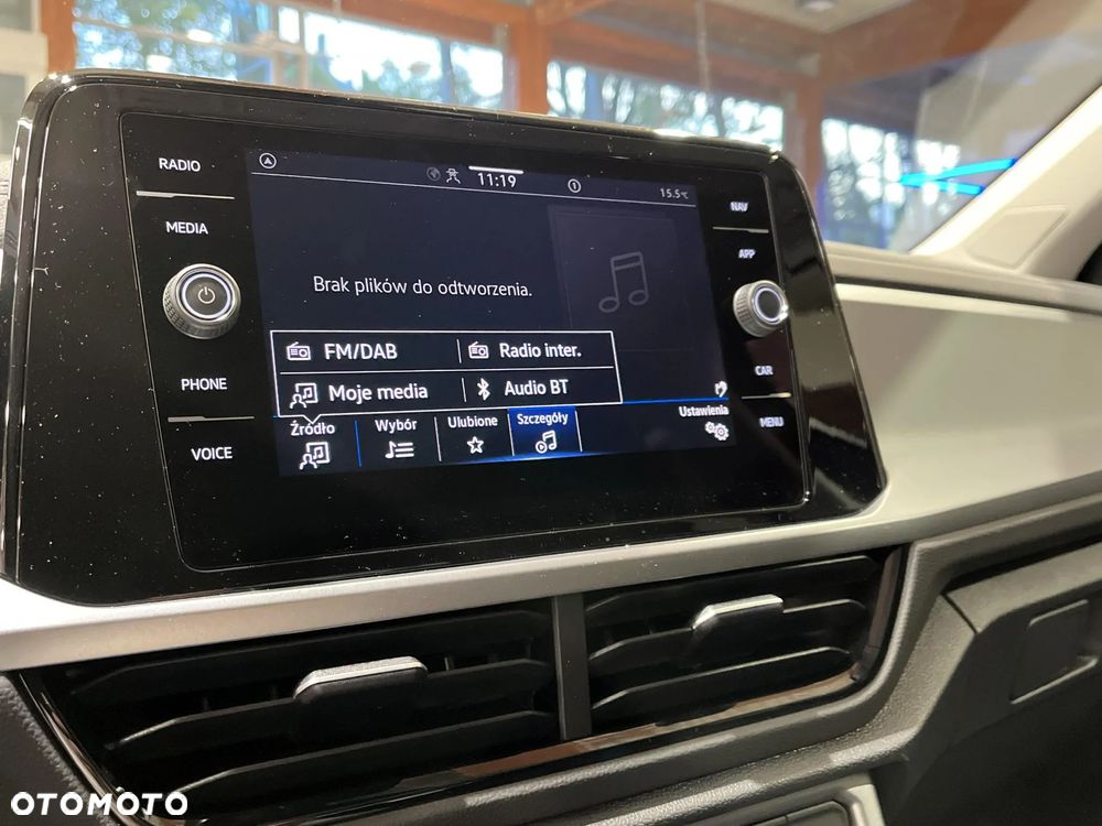 Volkswagen T-Roc ver-1-5-tsi-life-plus-dsg - 26