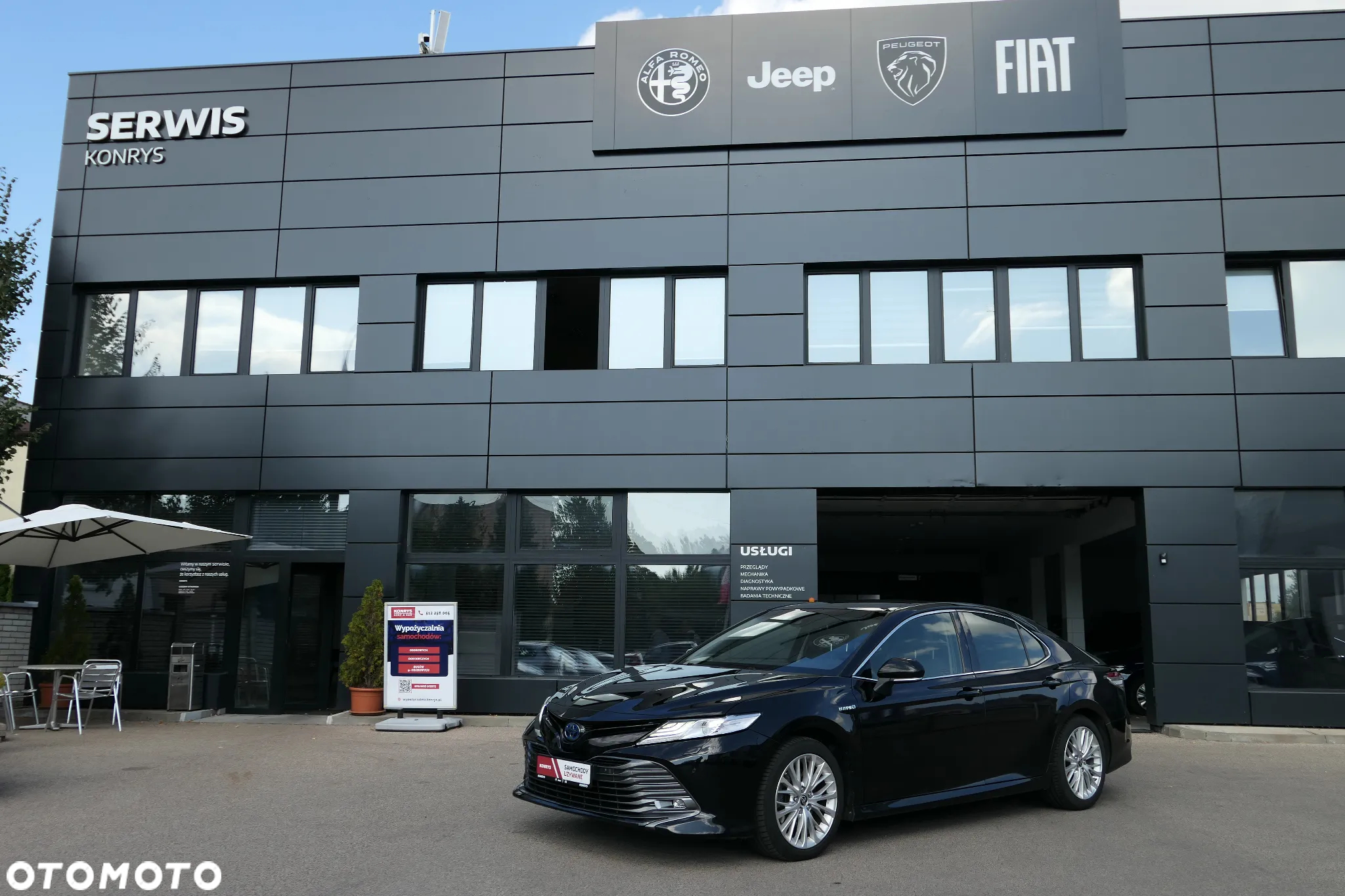 Toyota Camry - 2