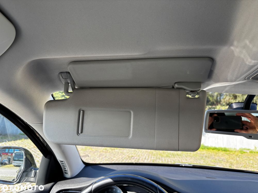 Skoda Superb Combi 2.0 TDI DSG Active - 19