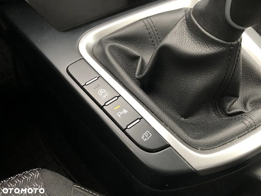 Kia Ceed 1.5 T-GDI L - 16