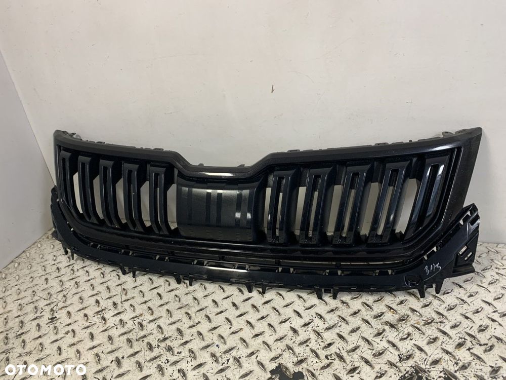 ŁADNY ORYGINALNY GRILL ATRAPA ZDERZAKA PRZEDNIEGO PRZÓD SKODA KODIAQ I 1 17-21 565853653A - 3