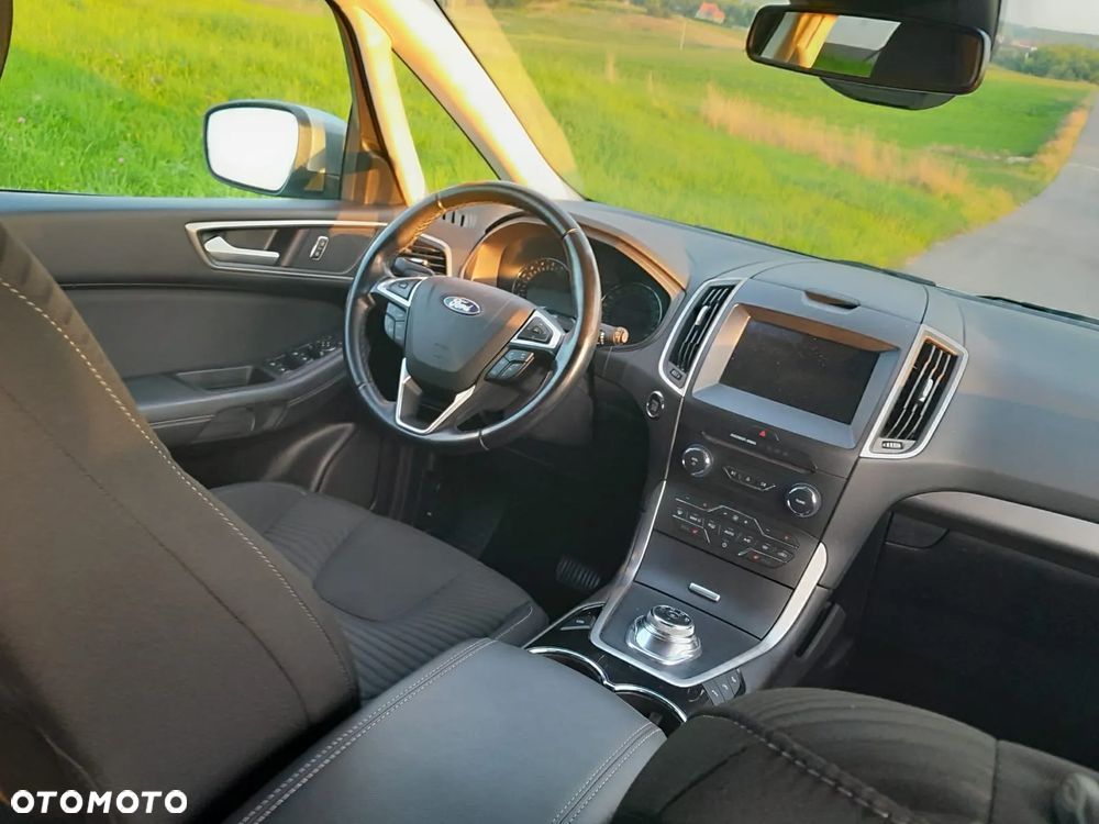 Ford S-Max 2.0 EcoBlue Titanium - 8