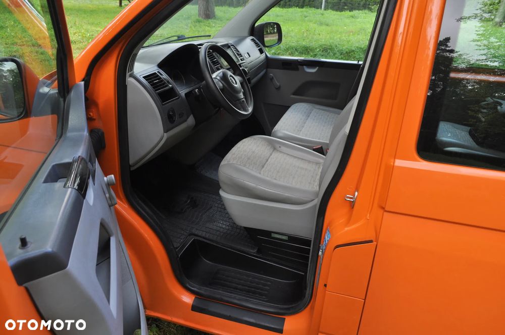 Volkswagen Transporter T5 TDI L1H2 - 8