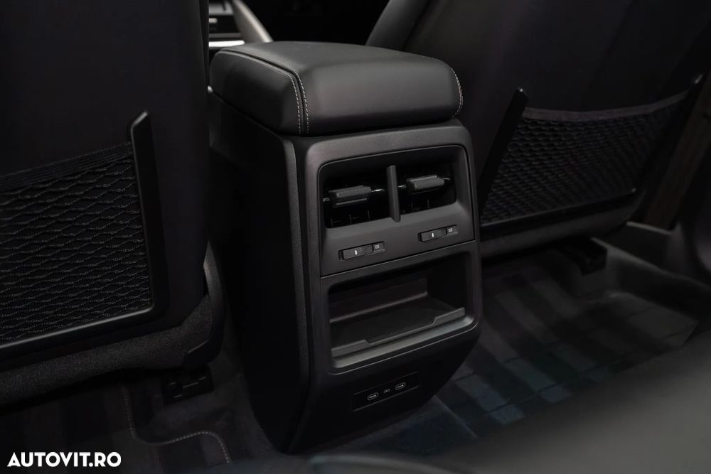 Porsche Macan Turbo 100 kWh - 32