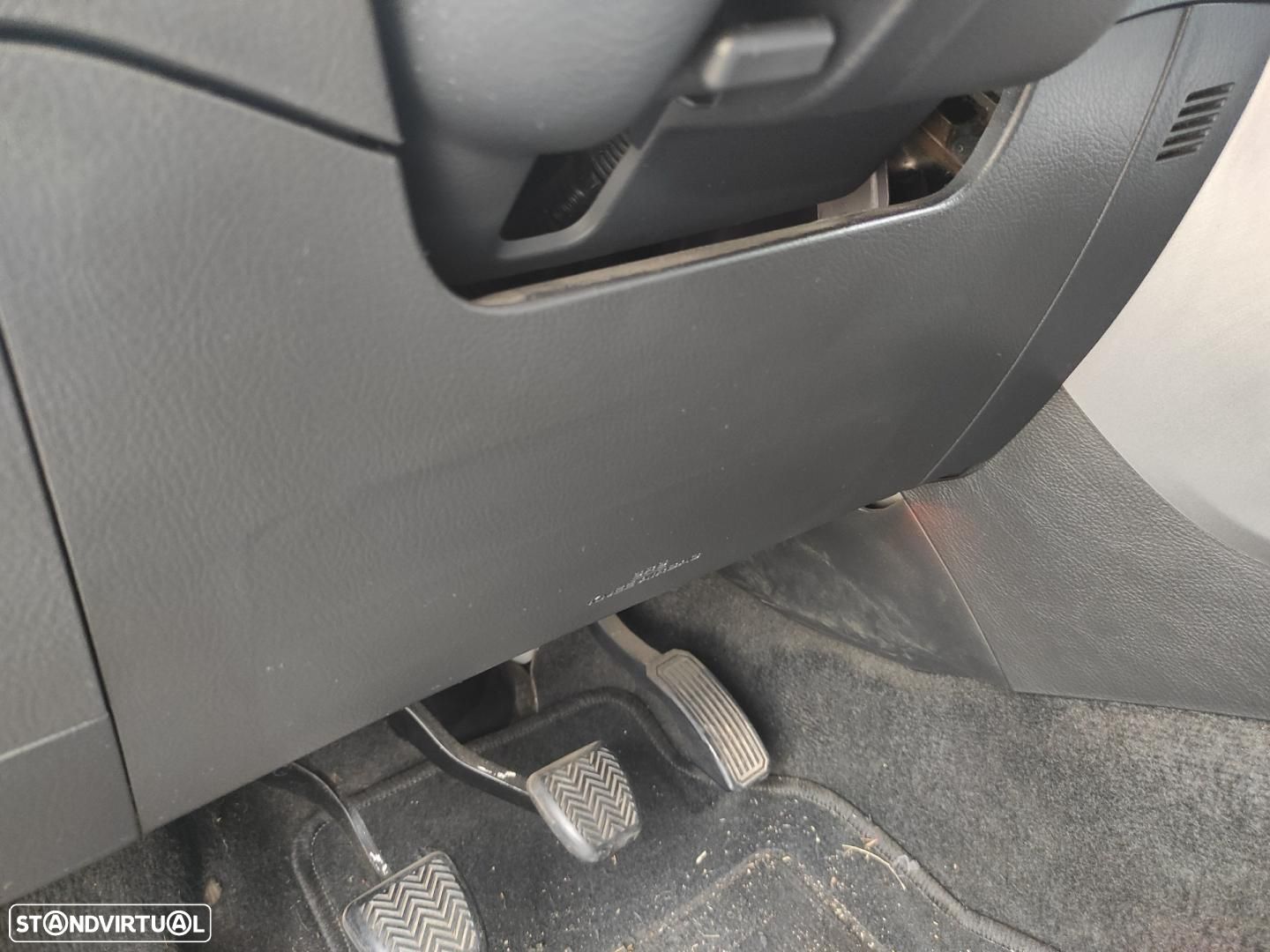 AIRBAG DE JOELHOS TOYOTA RAV4 A3 - 1
