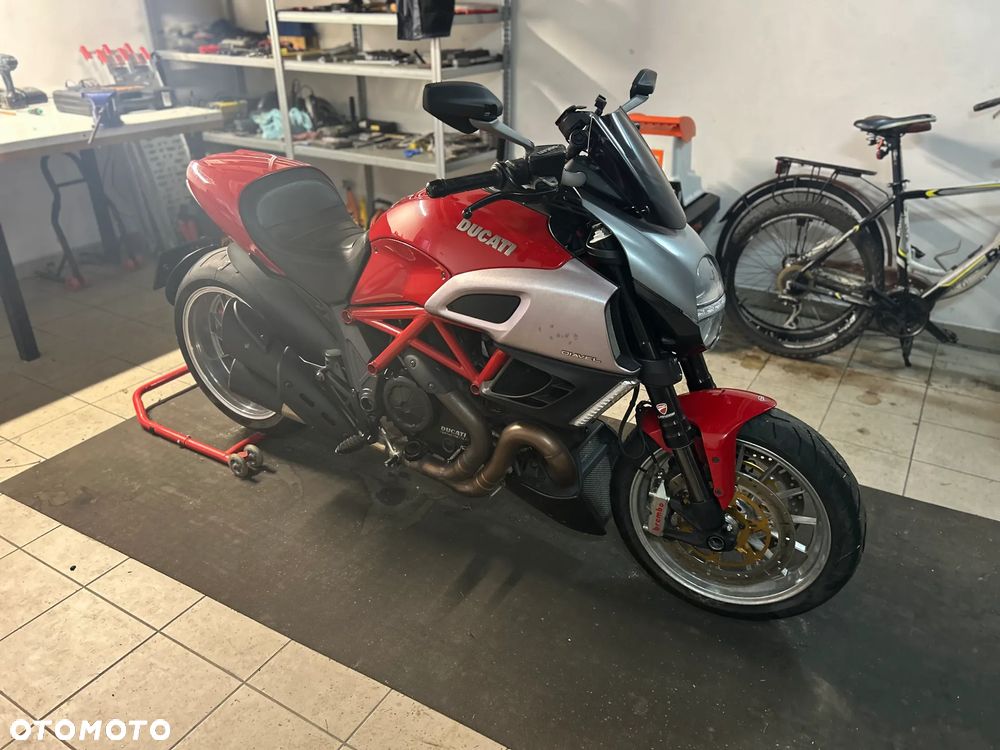 Ducati Diavel - 2