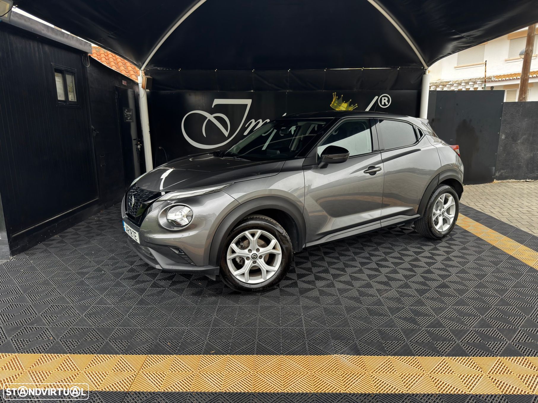 Nissan Juke 1.0 DIG-T Tekna DCT - 1