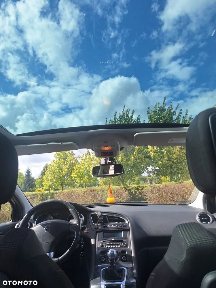 Peugeot 5008 2.0 HDi Premium - 4