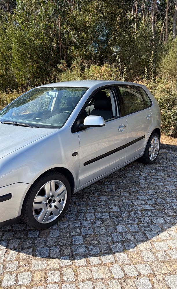 VW Polo - 2