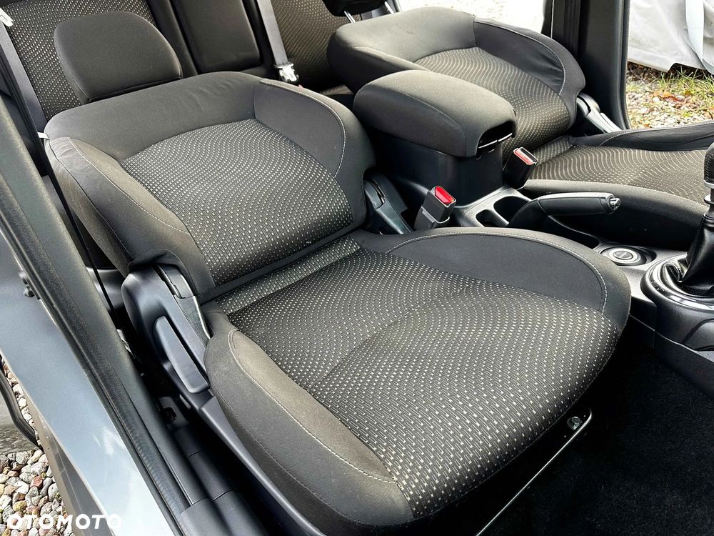 Mitsubishi ASX 1.8 DI-D 4WD Intense - 21