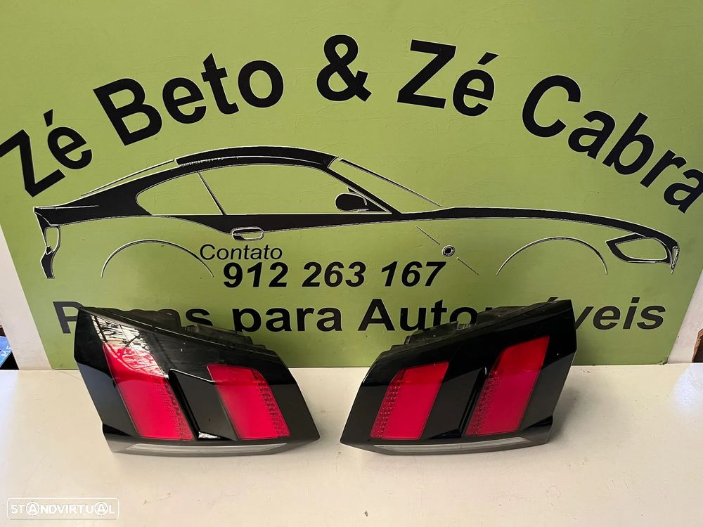 PEUGEOT 5008 II FAROLIM MALA FRISO PLASTICO - FT474 - 3
