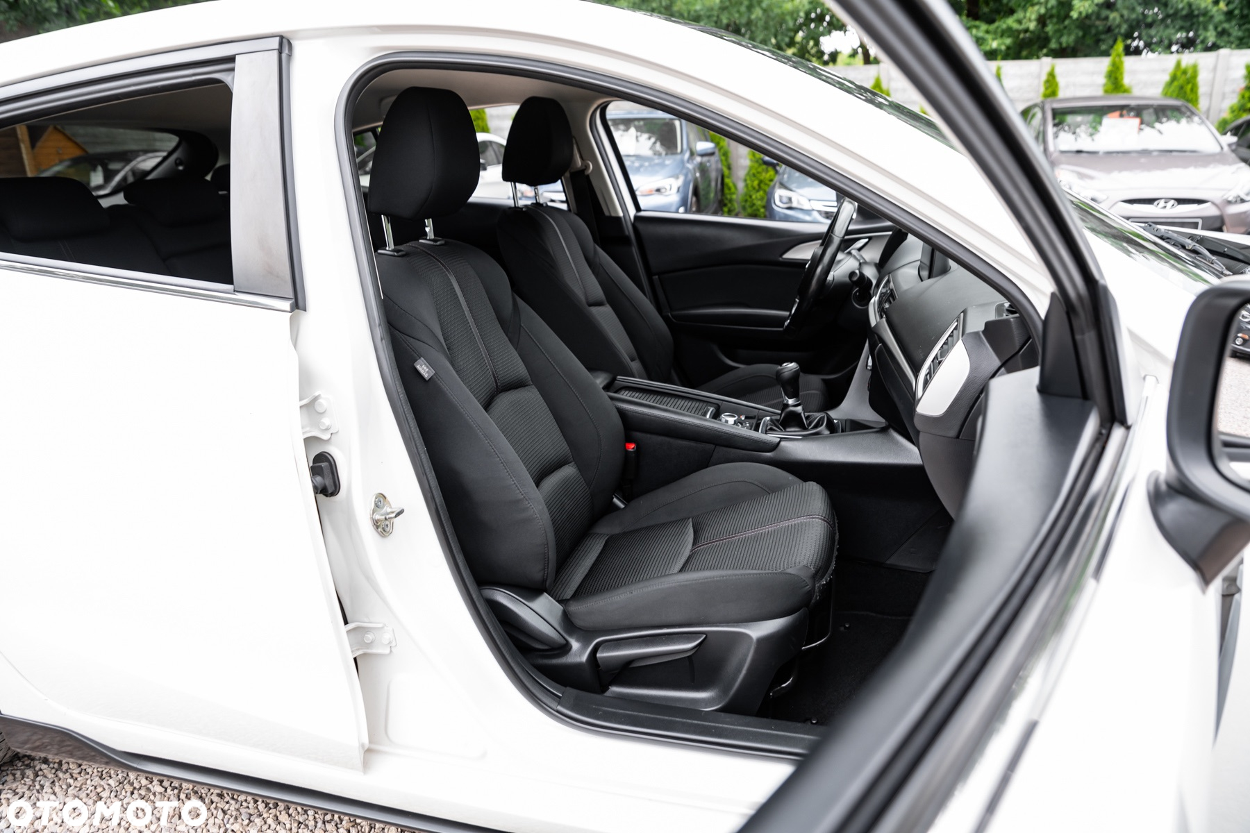 Mazda 3 SKYACTIV-G 120 Sports-Line - 25