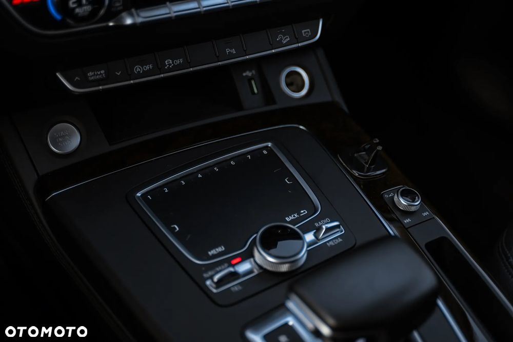 Audi Q5 2.0 TFSI Quattro S tronic design - 21