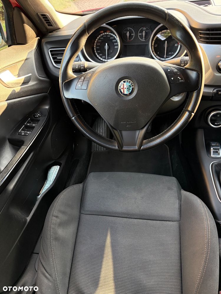 Alfa Romeo Giulietta 2.0 JTDM Distinctive - 33
