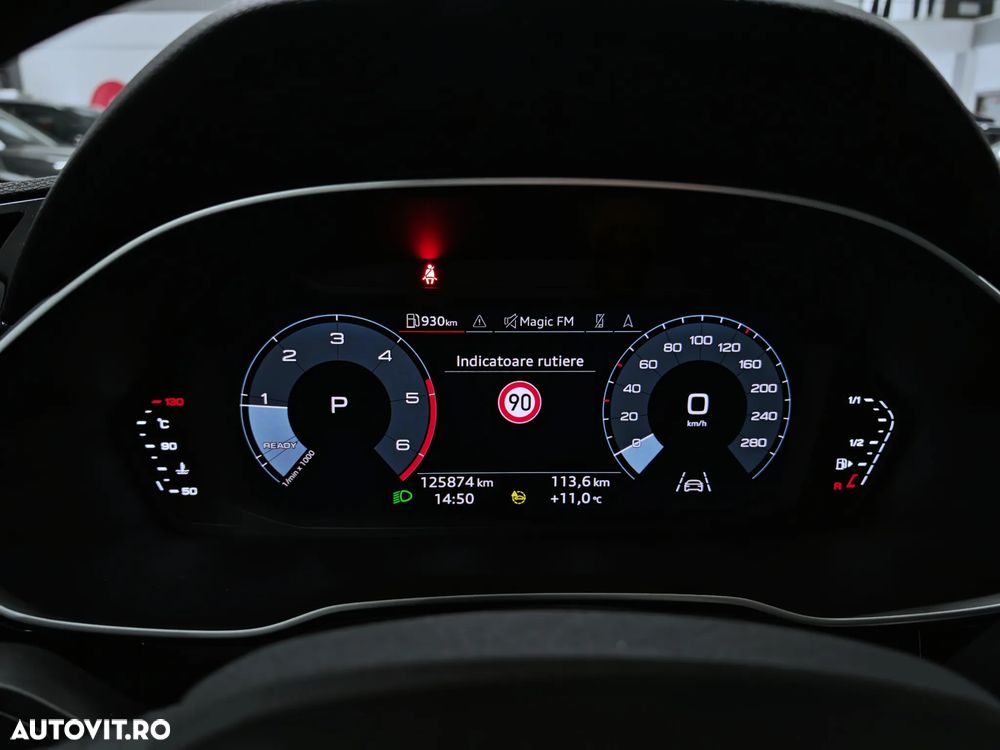 Audi Q3 35 TDI S tronic S line - 32