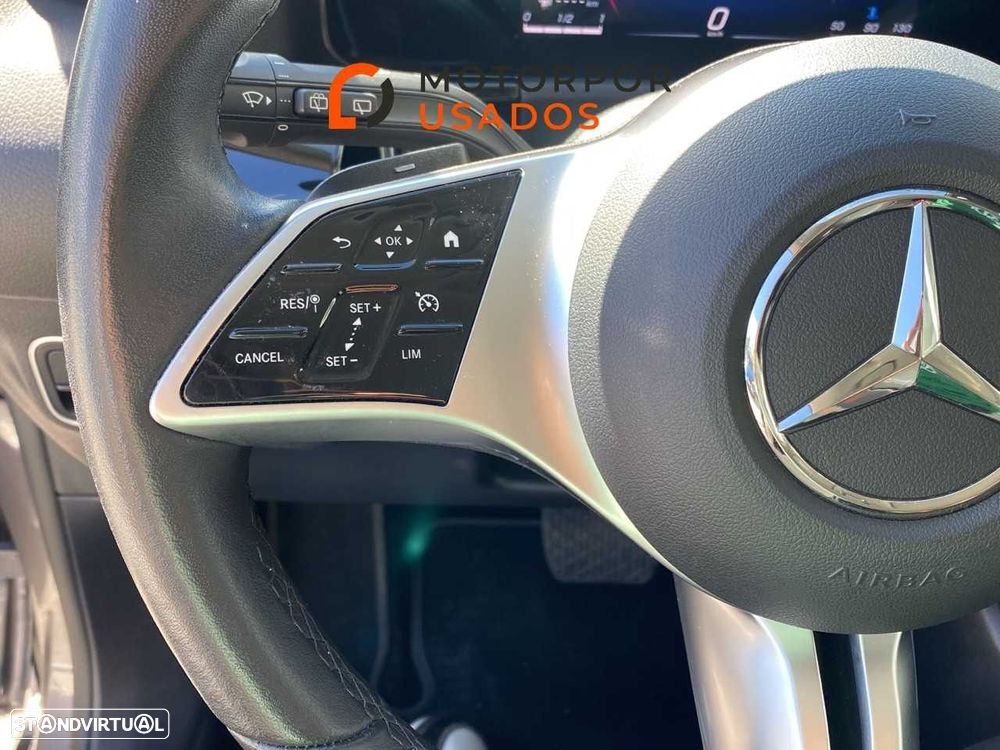 Mercedes-Benz B 180 d - 14