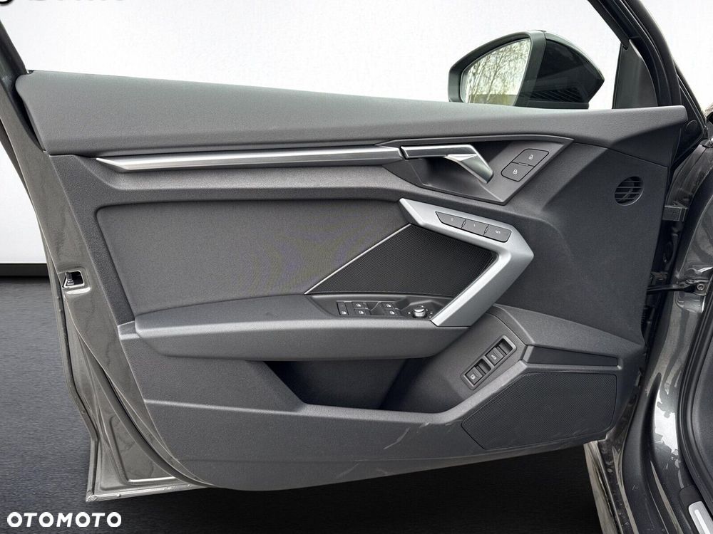 Audi A3 Sportback - 11