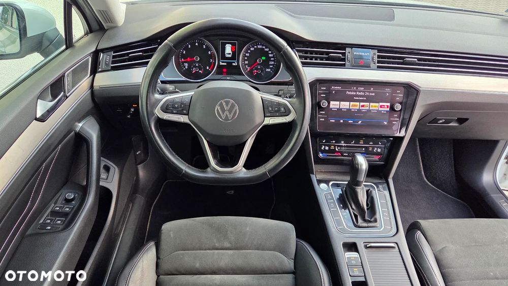 Volkswagen Passat 1.5 TSI EVO Elegance DSG - 14
