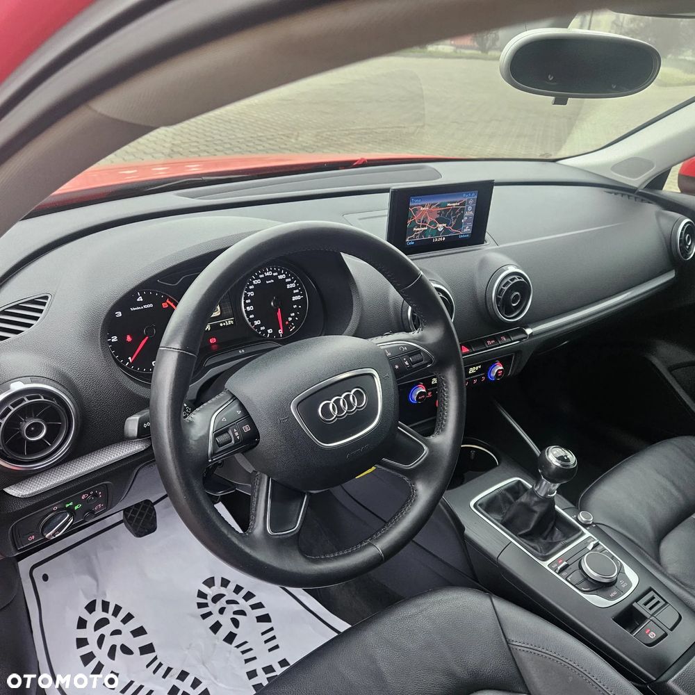 Audi A3 Sportback 1.6 TDI DPF Ambition - 24