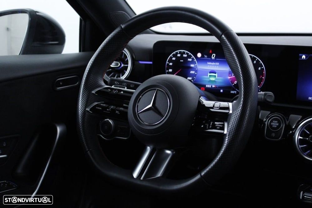 Mercedes-Benz A 200 Standard - 17