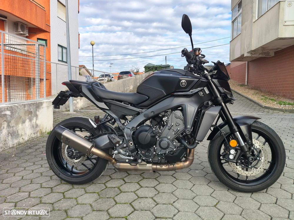 Yamaha MT-09 - 2