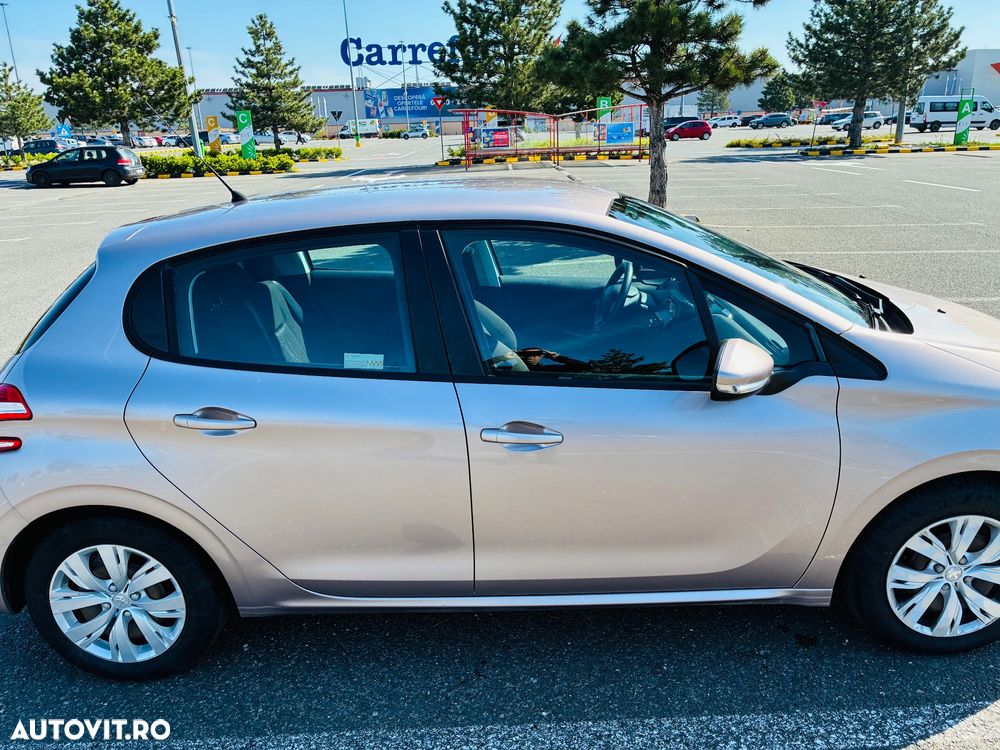 Peugeot 208 1.2 VTi Access - 4