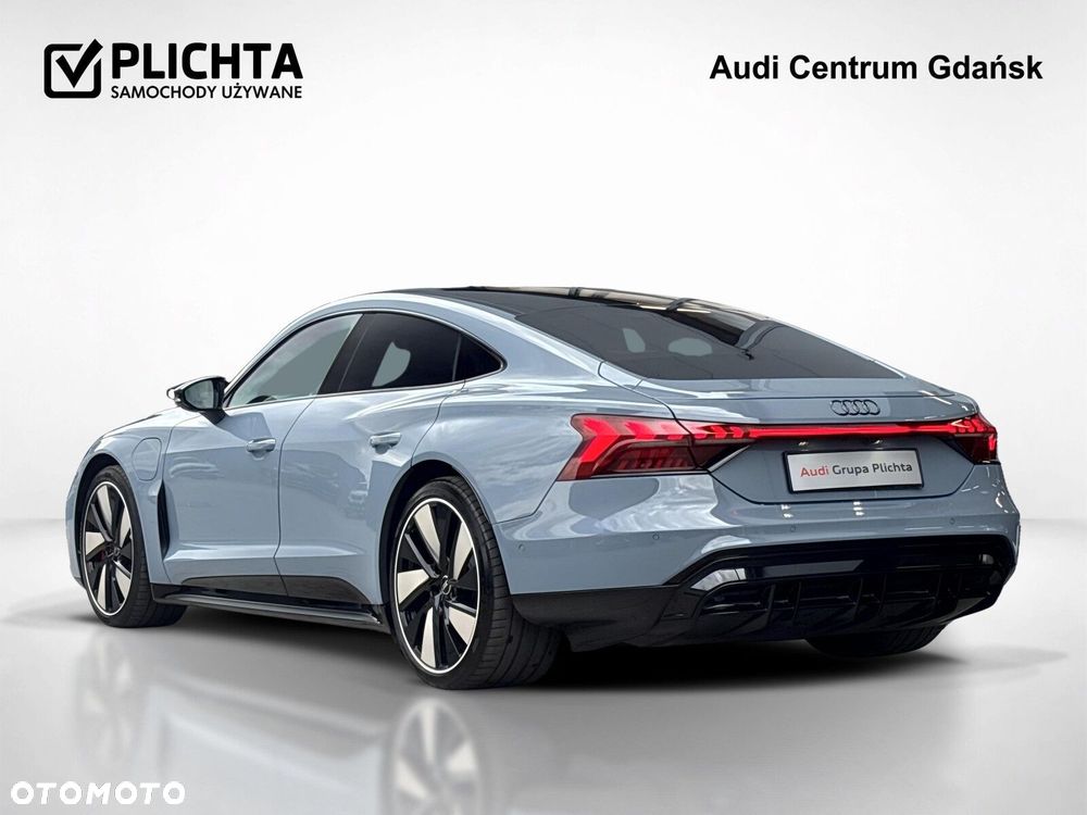 Audi e-tron GT - 4