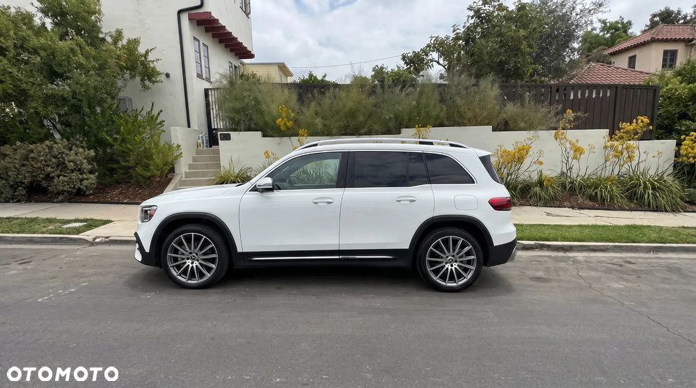 Mercedes-Benz GLB - 6
