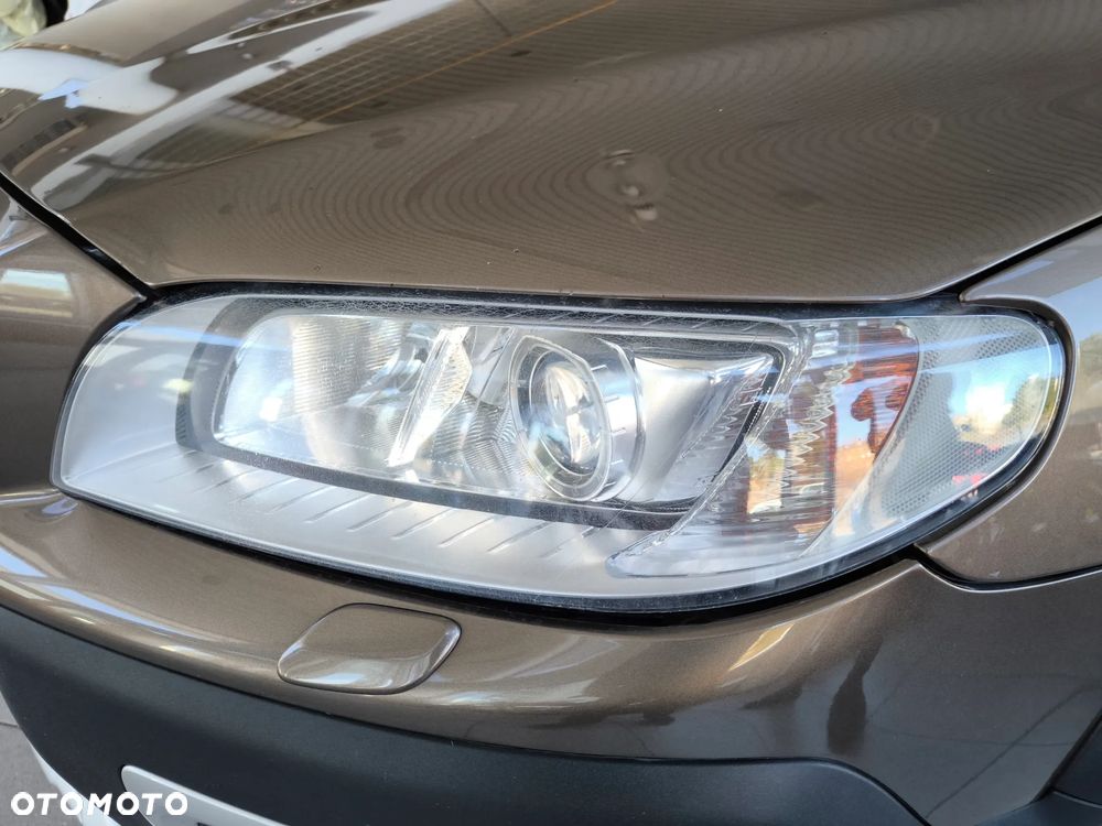 Volvo XC 70 D4 AWD Summum - 26