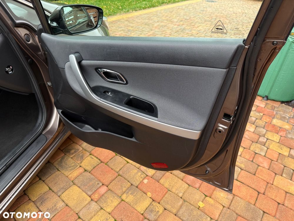Kia Ceed - 22