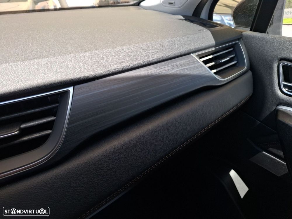 Renault Captur 1.3 TCe Initiale Paris EDC - 25