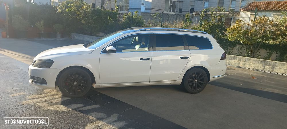 VW Passat Variant 2.0 TDi Highline Navig DSG - 9