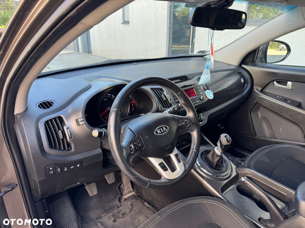Kia Sportage 1.7 CRDI L 2WD - 9
