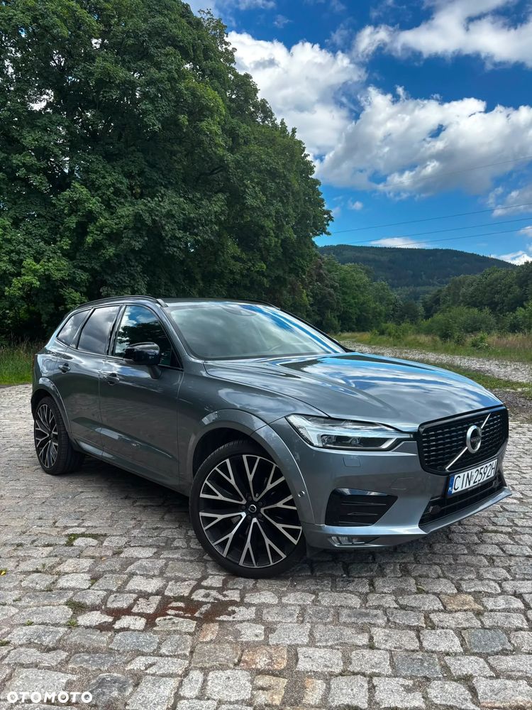 Volvo XC 60 B5 D AWD R-Design - 18