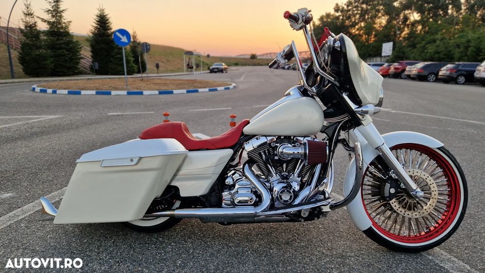 Harley-Davidson S Street Glide Special - 8