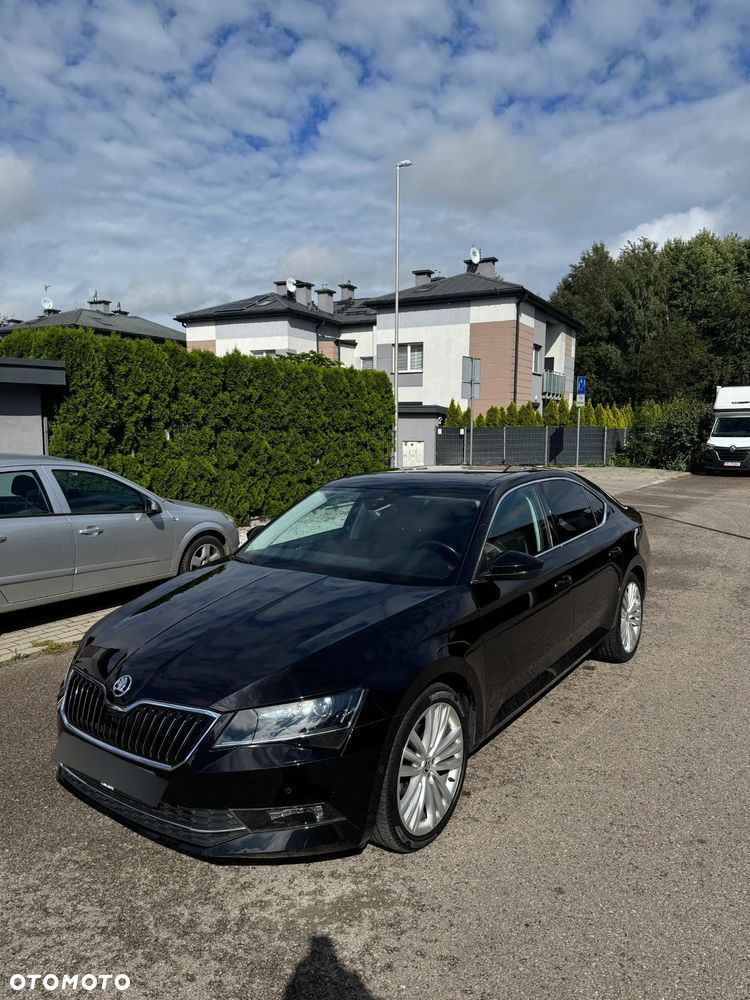 Skoda Superb 2.0 TDI 4x4 Style DSG - 2