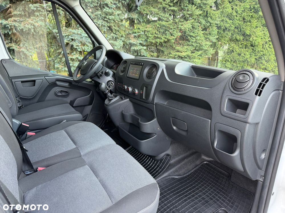 Renault Master III - 20