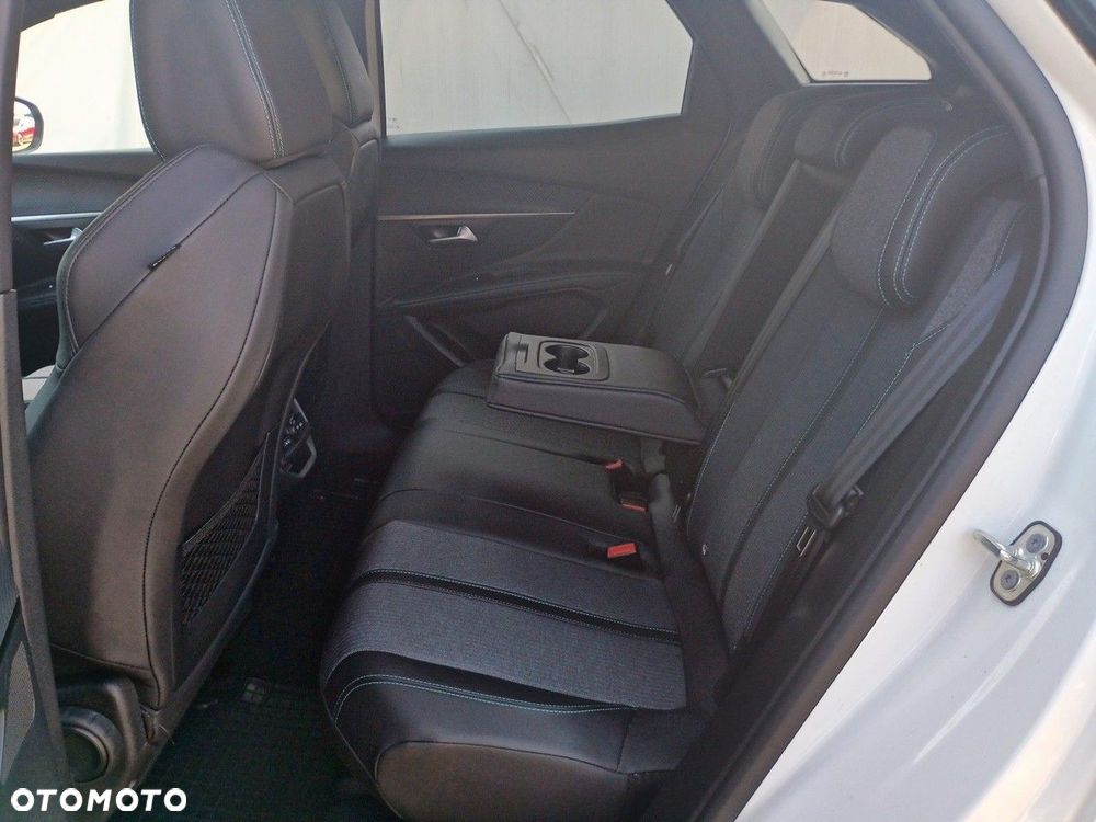 Peugeot 3008 1.2 PureTech Allure Pack S&S EAT8 - 10