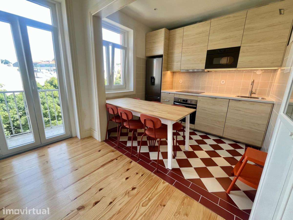 Quarto - localizado em Cedofeita Porto - Grande imagem: 3/12