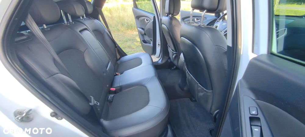 Hyundai ix35 2.0 CRDi Premium 2WD - 21