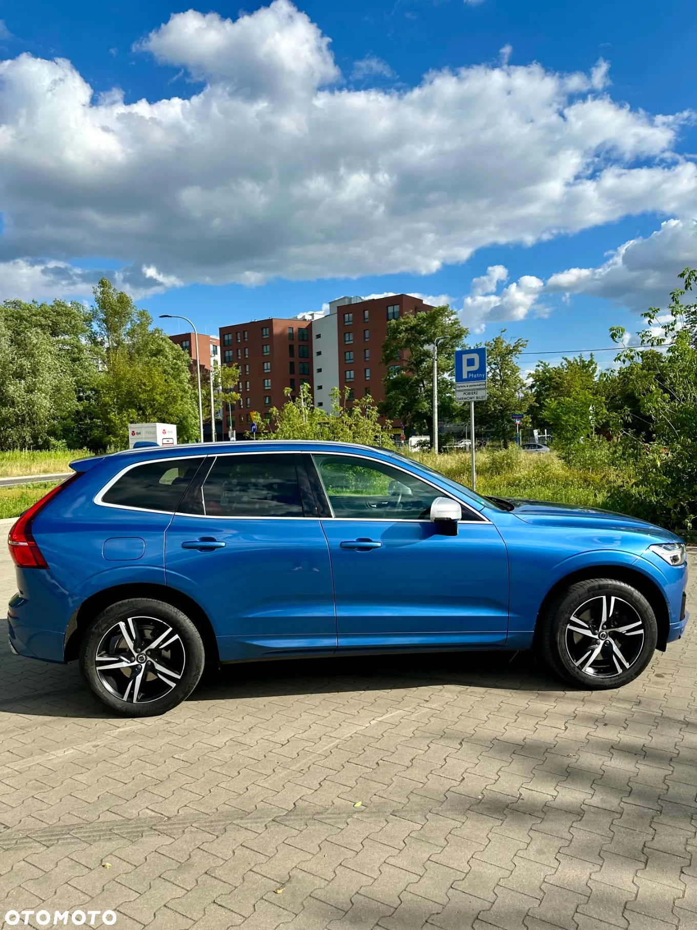 Volvo XC 60 T4 R-Design - 2