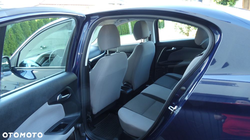 Fiat Tipo 1.4 16V Easy - 11